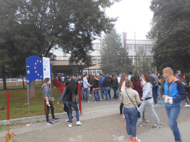 Коцкали се новцем од уцене